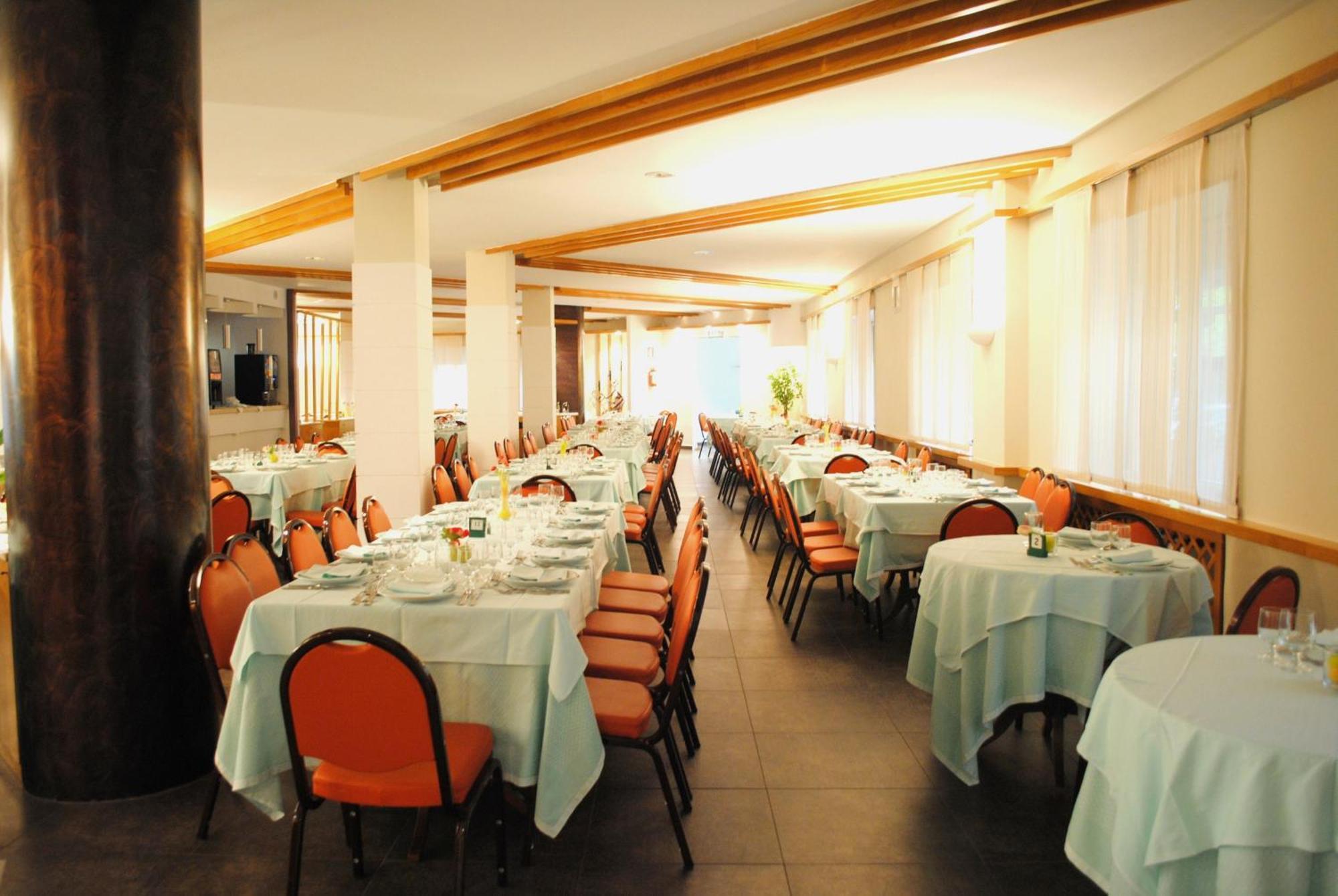 Hotel Meranda 카미글리아텔로 실라노 외부 사진