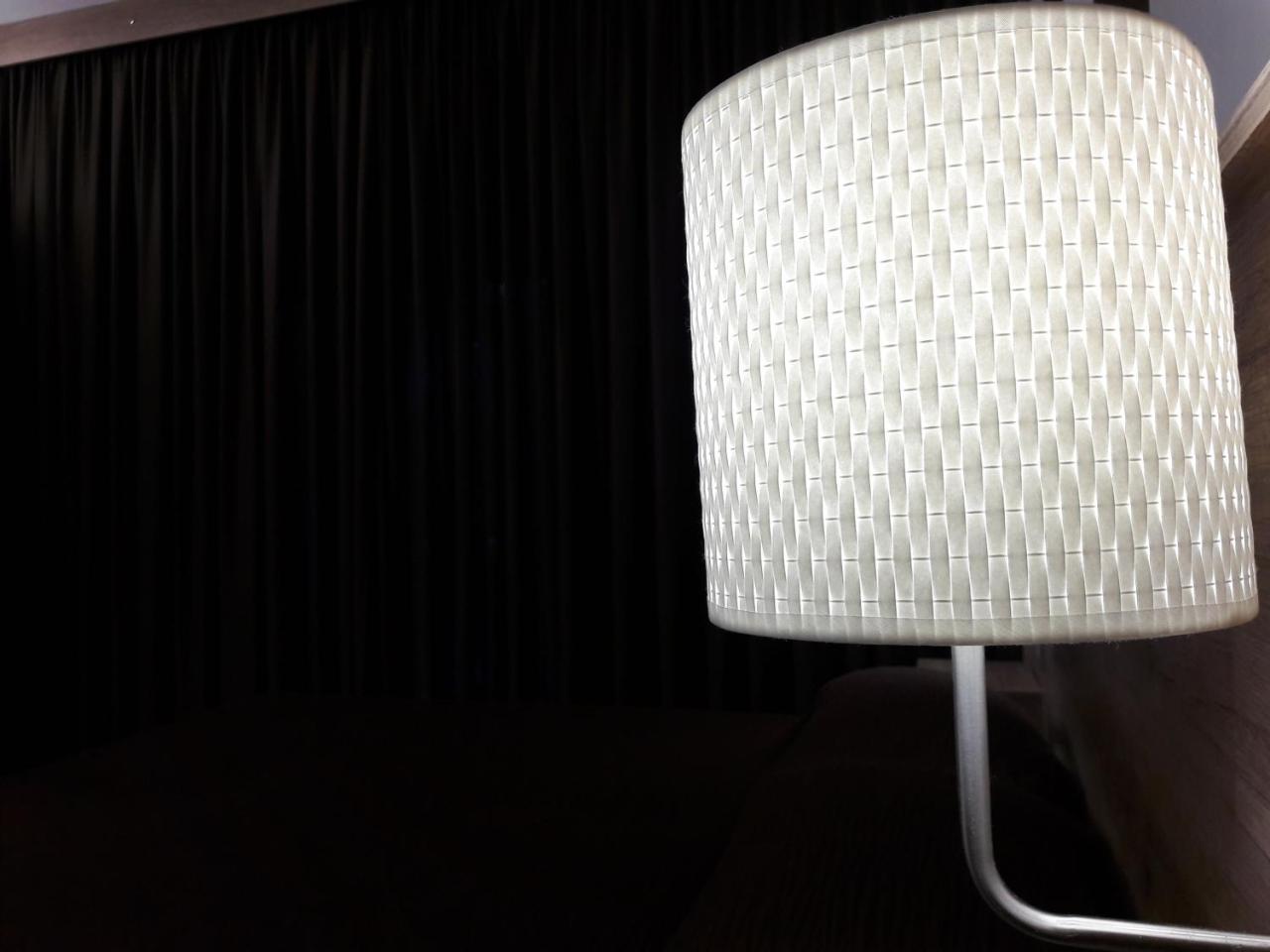 Hotel Meranda 카미글리아텔로 실라노 외부 사진